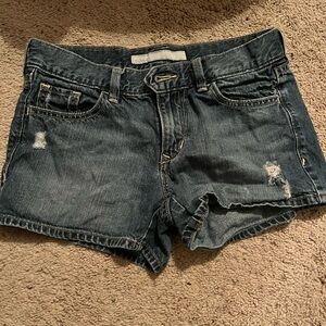 Old Navy Distressed Denim Cut-Off Jean Shorts Size 4